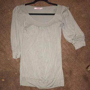 Rosebud dress top